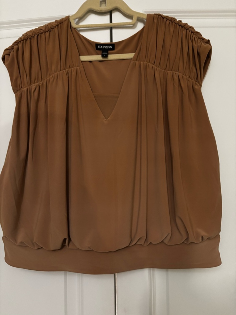 Express Women's Rust Brown V-Neck Gathered Cap-Sleeve Blouse